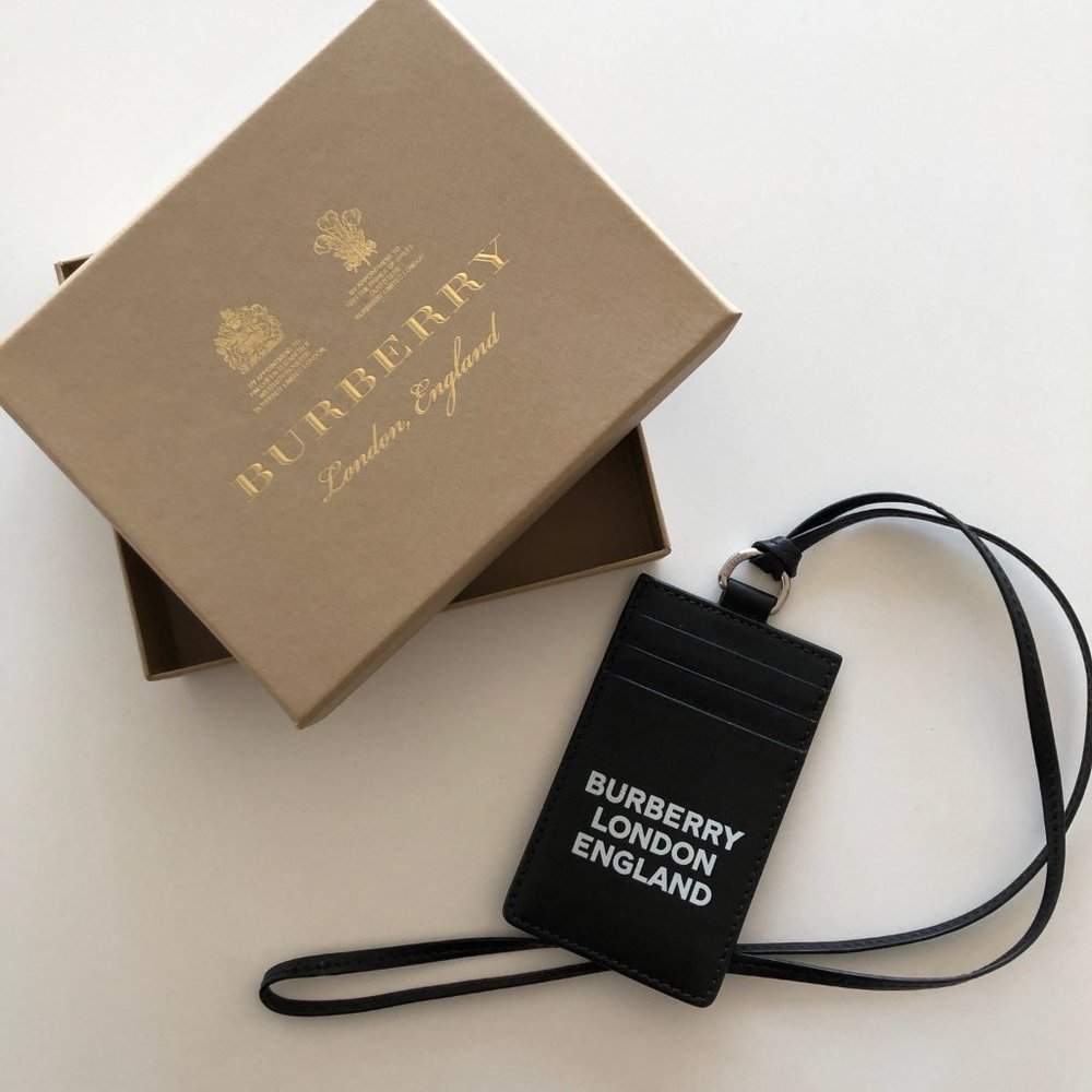Burberry Calfskin Lanyard Card Case in Black
